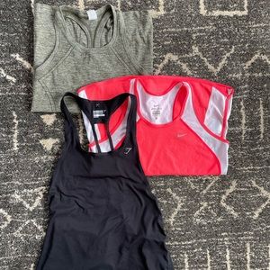 Lot/3 workout tops